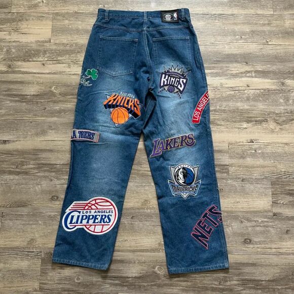 Vintage 90s UNK NBA Team Logos All Over Print Denim Jeans Size 34x32 - Picture 3 of 5